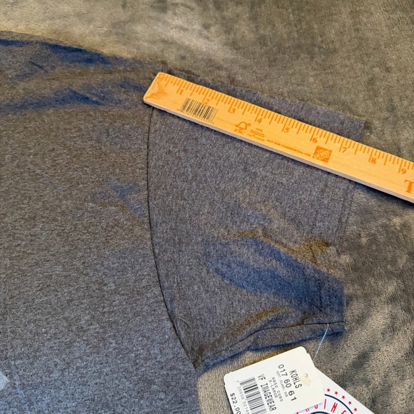 Majestic Chicago Cubs T Shirt Gray Baseball Graphic Tee Mens Extra Large NWT - Picture 7 of 9